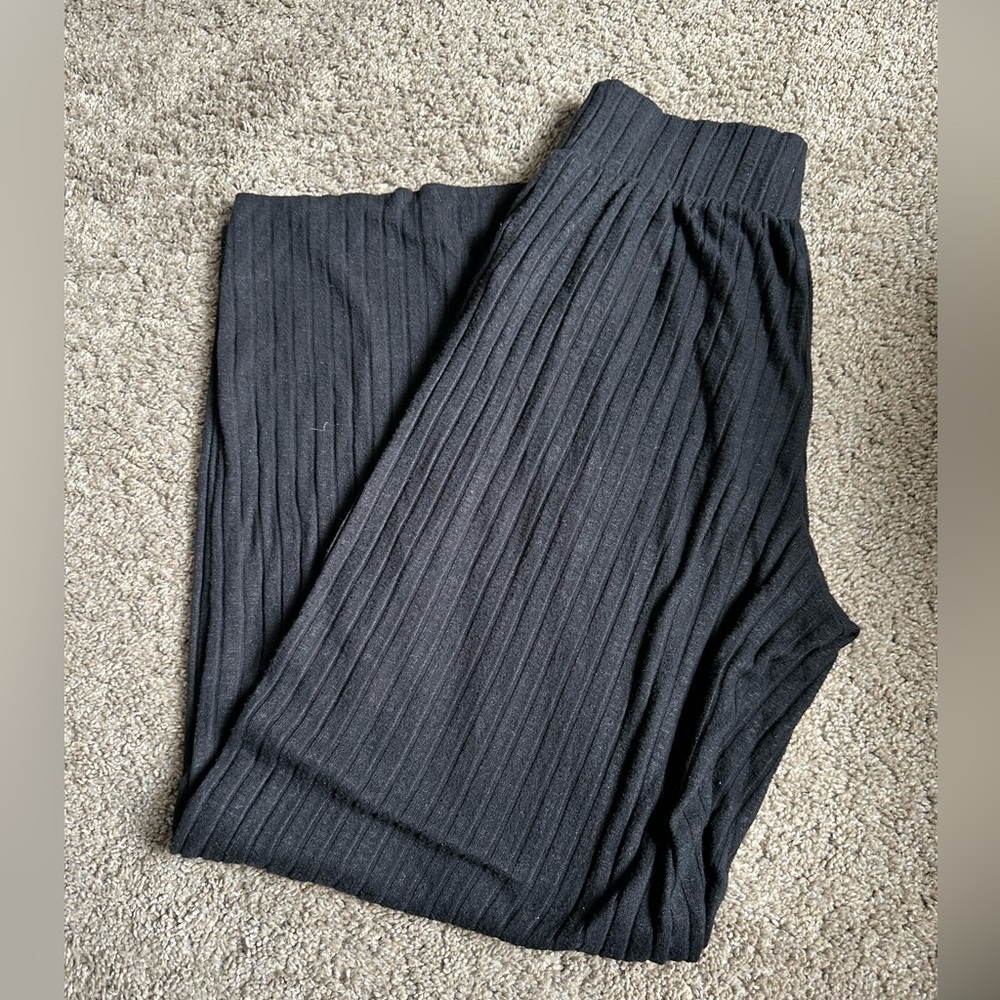 Abercrombie & Fitch Ribbed Wide Leg Pants